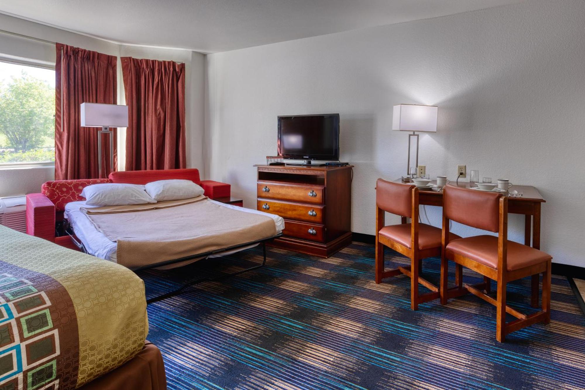 All Towne Suites Сейнт Робърт Екстериор снимка