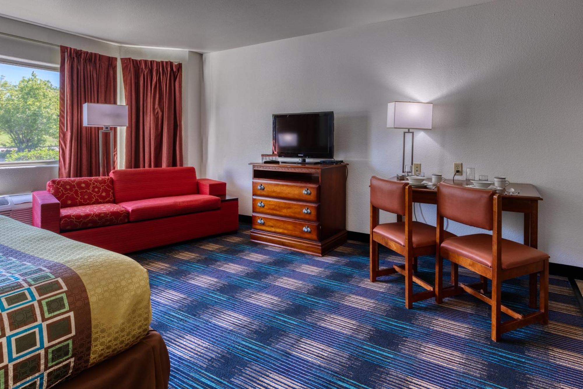 All Towne Suites Сейнт Робърт Екстериор снимка