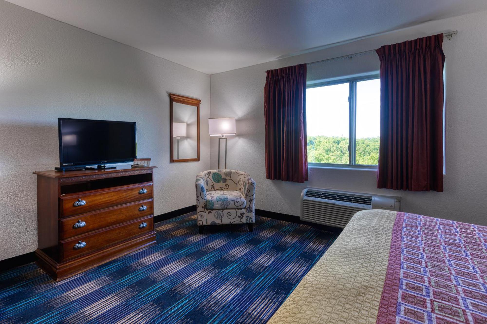 All Towne Suites Сейнт Робърт Екстериор снимка